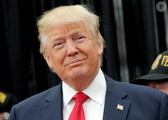 Donald Trump, candidat aux primaires du Parti républicain pour l'élection présidentielle de 2016, fait un discours de campagne à Staten Island à New York, le 16 avril 2016.