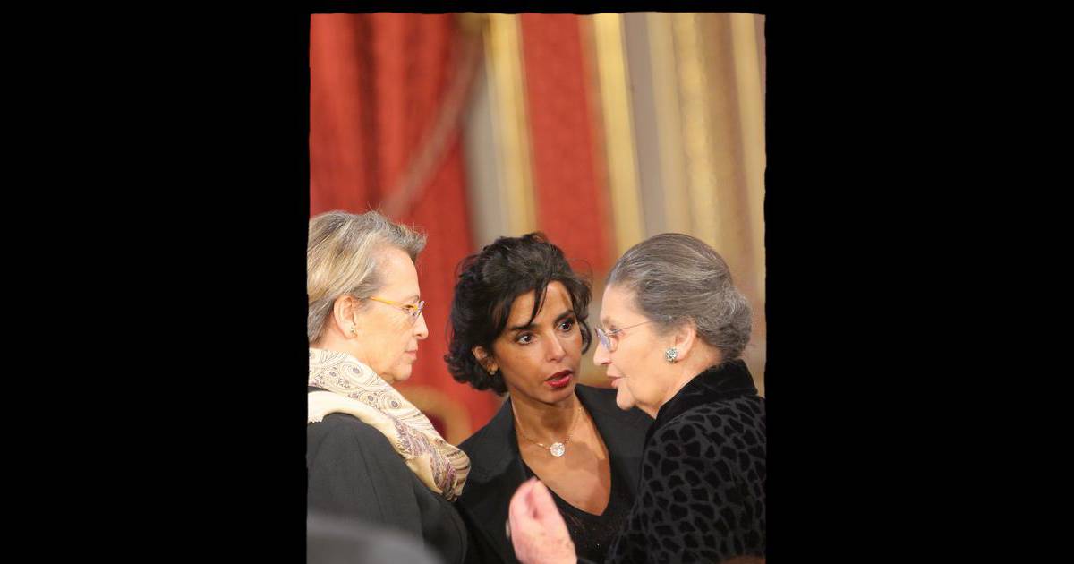 Rachida dati était interrogée par la députée martine martinel (ps) sur l'attitude de la chancellerie face à l'annulation, par le tribunal de lille, d'un mariage entre deux musulmans pour erreur sur les qualités. Rachida Dati avec Michèle Alliot-Marie et Simone Veil lors ...