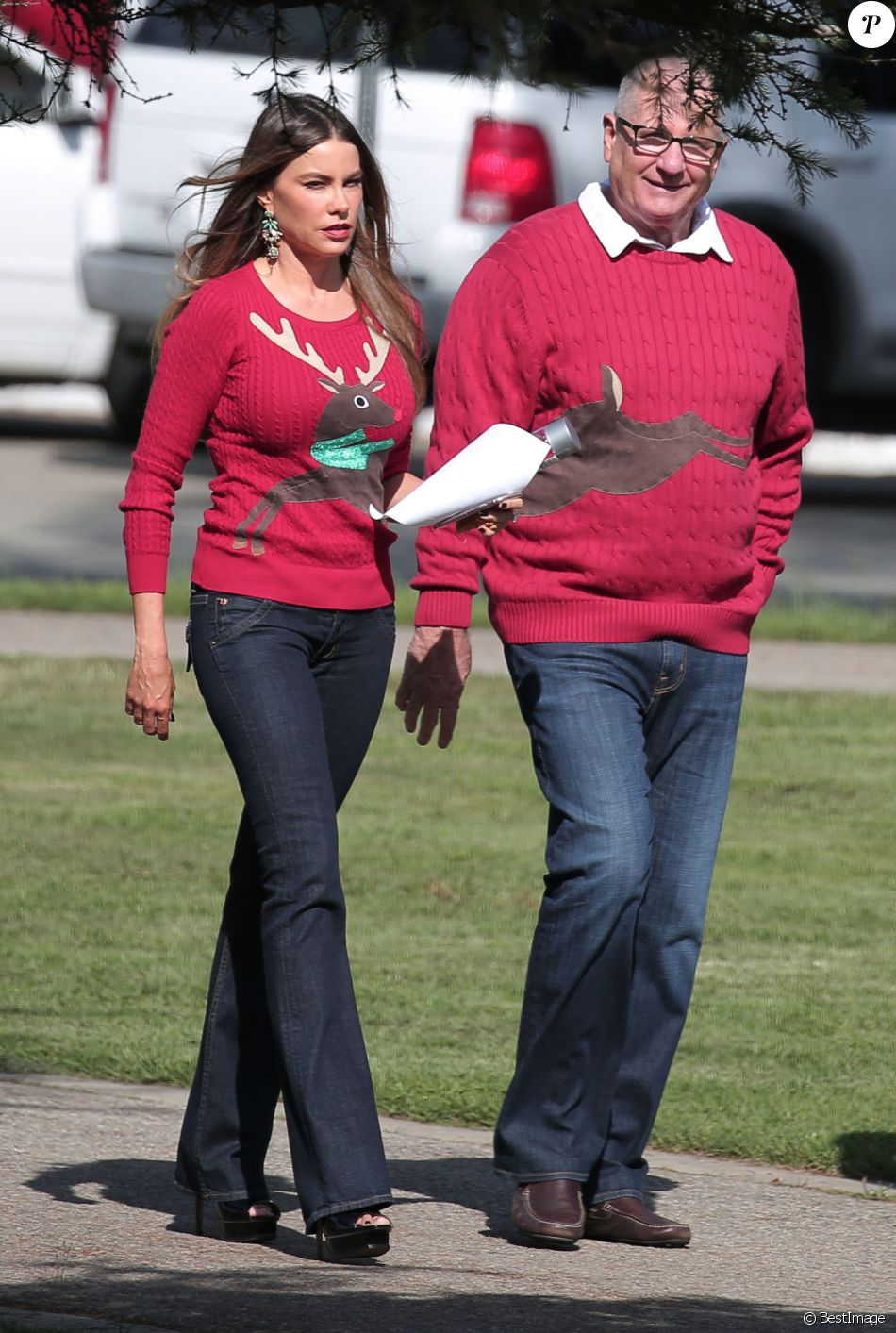 Exclusif Sofia Vergara et Ed O'Neill sur le tournage de la série Modern Family à Los Angeles