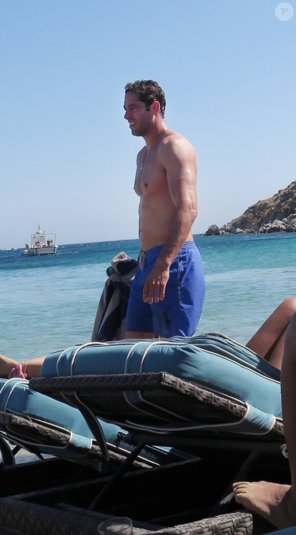 Exclusif - L'ex de Sofia Vergara, Nick Loeb, passe des vacances à Mykonos le 20 juillet 2015.