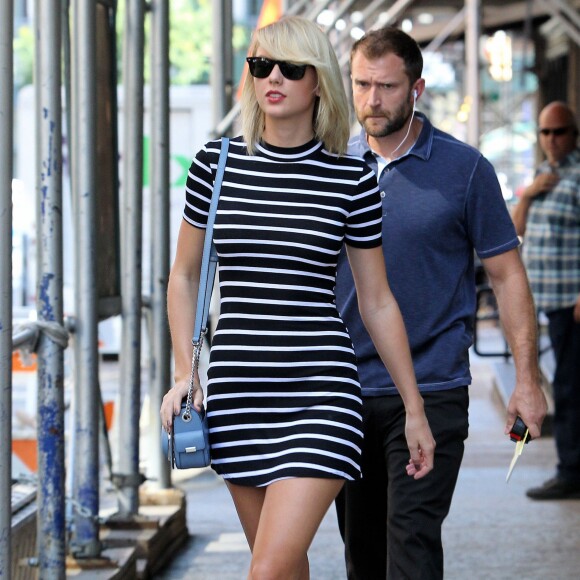 Taylor Swift fait du shopping dans les rues de New York, le 14 septembre 2016