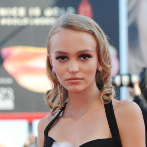 Lily-Rose Depp - Tapis rouge du film "Planetarium" lors du 73e Festival du Film de Venise, la Mostra. Le 8 septembre 2016