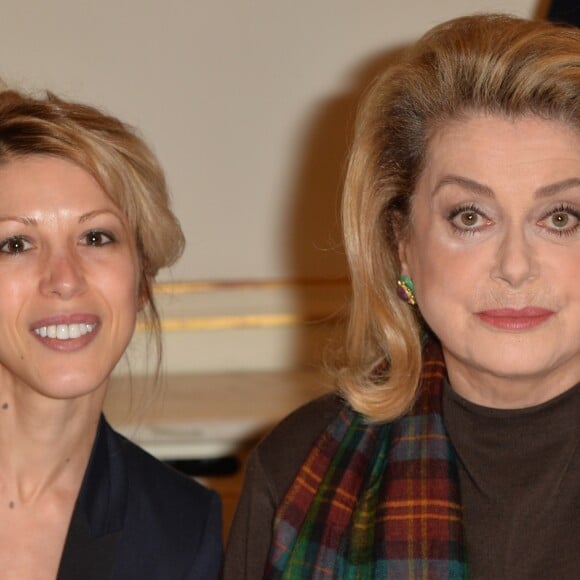 Tristane Banon et Catherine Deneuve (Présidente du jury) - Semi-exclusif - Déjeuner des membres du jury des Globes de Cristal 2017 au Plaza Athénée à Paris le 15 novembre 2016. © Veeren/Bestimage - Semi-exclusif - Déjeuner des membres du jury de la 11ème édition des Globes de Cristal 2017 au Plaza Athénée à Paris le 15 novembre 2016. La cérémonie aura lieu le 30 janvier 2017 au Lido. © Veeren/Bestimage15/11/2016 - Paris