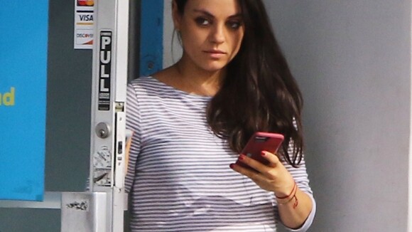Mila Kunis très enceinte : Accouchement imminent, le prénom du bébé est choisi