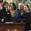 Virginie Ledoyen et Claude Lelouch : Ils ont fait grimper les enchères à Beaune