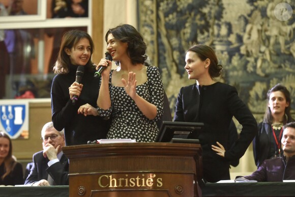 Valérie Bonneton, Kathia Buniatishvili et Virginie Ledoyen - 156ème vente aux enchères des vins des Hospices de Beaune à Beaune le 20 novembre 2016 © Giancarlo Gorassini