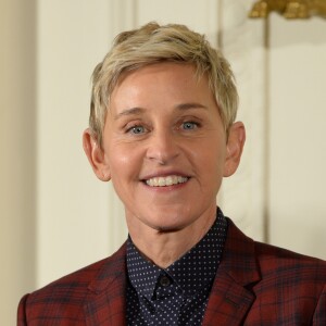 Ellen DeGeneres - Les célébrités reçoivent la Médaille présidentielle de la Liberté des mains du président Barack Obama à Washington, le 22 novembre 2016 © Christy Bowe/Globe Photos via Zuma/Bestimage