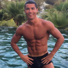 Cristiano Ronaldo expose sa plastique musclée sur Instagram.