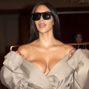 Kim Kardashian - Célébrités au défilé de mode Siran, collection prêt-à-porter Automne-Hiver 2016 lors de la Fashion Week de Paris le 2 octobre 2016