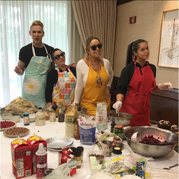 Mariah Carey aux fourneaux pour fêter Thanksgiving - Photo Instagram publiée le 24 novembre 2016.