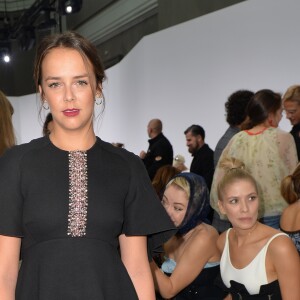 Pauline Ducruet - People au défilé de mode prêt-à-porter printemps-été 2017 "Giambattista Valli" à Paris. Le 3 octobre 2016