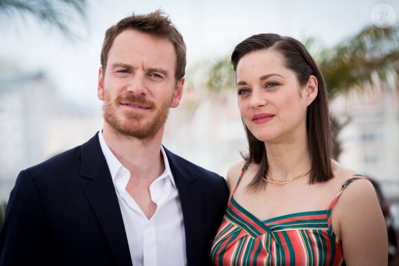 Michael Fassbender et Marion Cotillard - Photocall du film "Macbeth" lors du 68e Festival International du Film de Cannes. Cannes, le 23 mai 2015