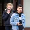 Exclusif - Joe Jonas et sa nouvelle compagne Sophia Turner sortent ensemble d'un hôtel de Manhattan à New York le 23 novembre 2016.