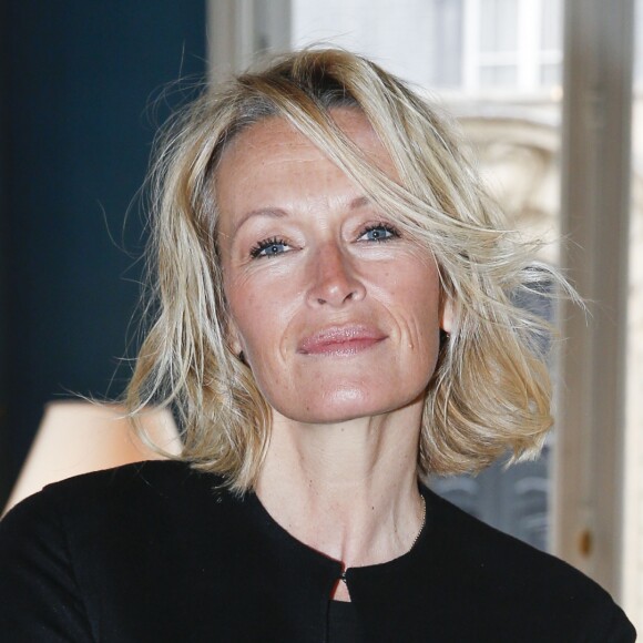 Estelle Lefébure - Déjeuner Swaroski et United Nations Foundation pour "l'international women's day" à l'ambassade des Etats-Unis à Paris le 3 mars 2016.