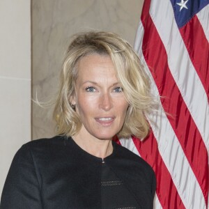 Estelle Lefébure - Déjeuner Swaroski et United Nations Foundation pour "l'international women's day" à l'ambassade des Etats-Unis à Paris le 3 mars 2016.