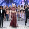 Bruno Mars, Lady Gaga, The Weeknd - Défilé Victoria's Secret Paris 2016 au Grand Palais à Paris, le 30 novembre 2016. © Cyril Moreau/Bestimage