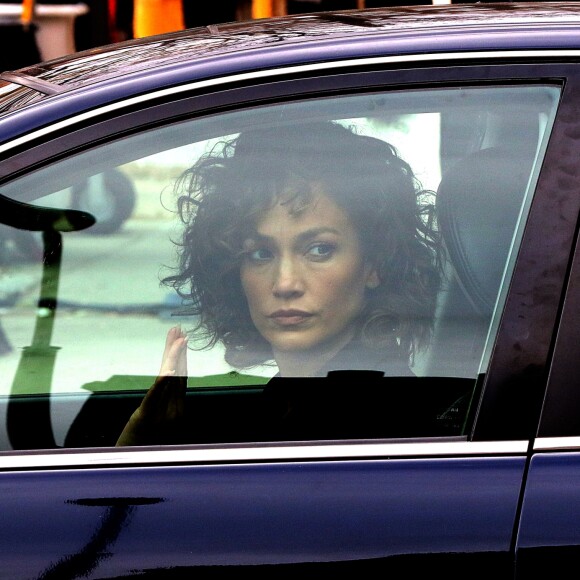 Jennifer Lopez sur le tournage de la série "Shades of Blue" à New York City, New York, Etats-Unis, le 21 novembre 2016.