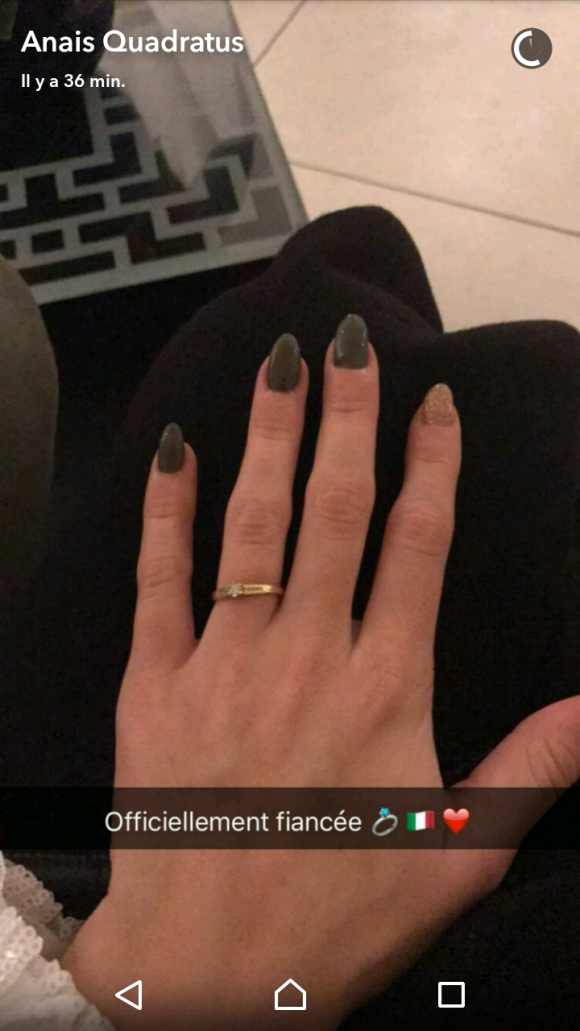 Anaïs de "Secret Story 10" officiellement fiancée, sur Snapchat, lundi 5 décembre 2016