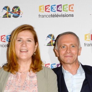 Cyril Féraud, Samuel Etienne et Vincent Ferniot au photocall de France Télévisions, pour la présentation de la nouvelle dynamique 2016-2017, à Paris, le 29 juin 2016.