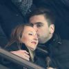 Audrey Lamy et son compagnon Thomas Sabatier - People au match de Ligue des Champions Psg - Ludogorets au Parc des Princes à Paris le 6 décembre 2016. Tenu en échec par Ludogorets (2-2), le PSG laisse la première place ... © Cyril Moreau/Bestimage