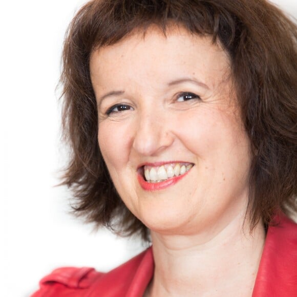 Exclusif - Rendez-vous avec Anne Roumanoff dans les locaux de Webedia pour une Interview pour PurePeople à Levallois-Perret le 3 aout 2016.