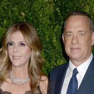 Mariés depuis 1988 : Tom Hanks et sa femme Rita Wilson lors de son hommage du MoMA Film Benefit présenté par Chanel au MomA à New York, le 15 novembre 2016. 