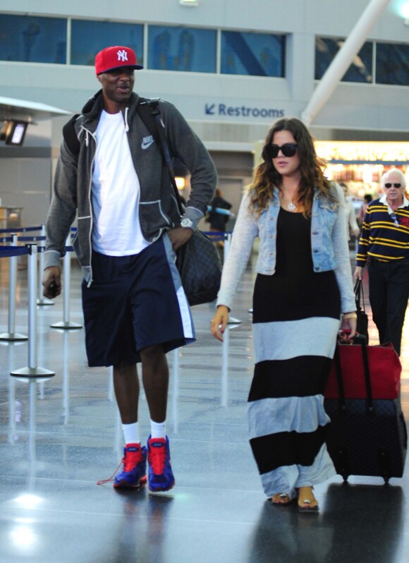 Lamar Odom et Khloe Kardashian à l'aéroport de New York le 19 juin 2012