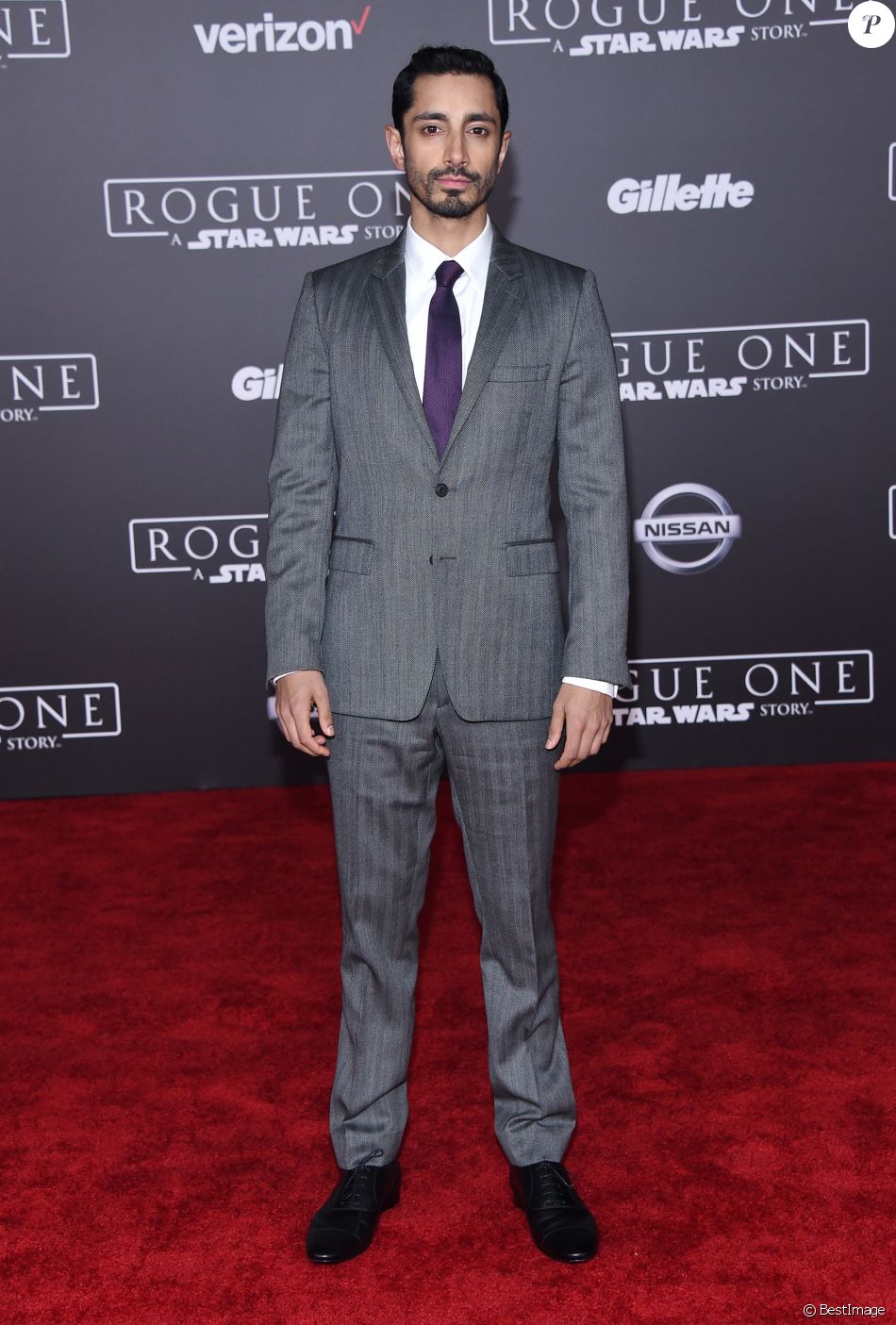 Riz Ahmed à la soirée Rogue One: A Star Wars Story au ...