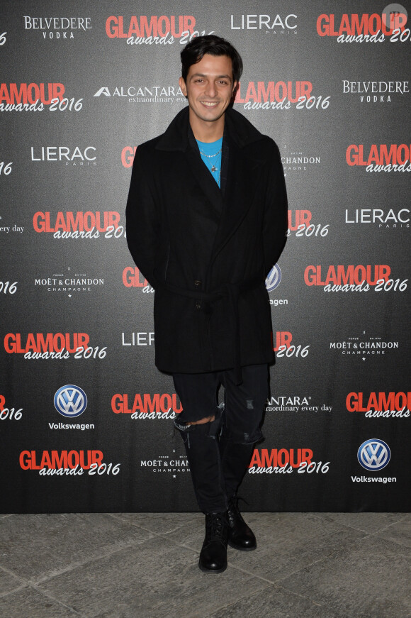 Alessandro Enriquez assiste Glamour Awards 2016 du magazine Glamour Italia à Milan, le 14 décembre 2016.