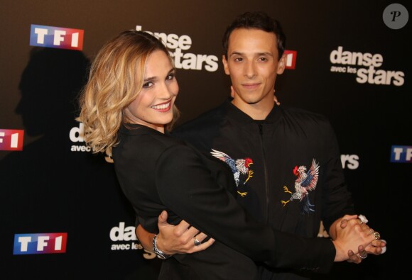 Camille Lou et Grégoire Lyonnet au photocall de l'émission "Danse Avec Les Stars - Saison 7" à Boulogne-Billancourt, le 28 septembre 2016. © Denis Guignebourg/Bestimage