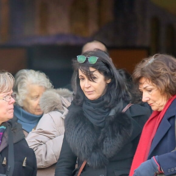 Exclusif - Obsèques de Jean-Claude Deret, le père de Zabou Breitman au cimetière du Père Lachaise à paris le 17 décembre 2016.