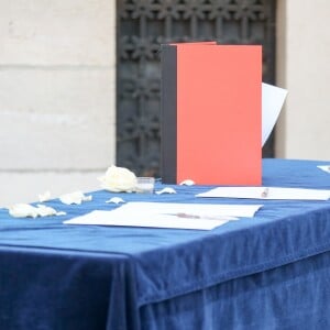 Exclusif - Obsèques de Jean-Claude Deret, le père de Zabou Breitman au cimetière du Père Lachaise à paris le 17 décembre 2016.