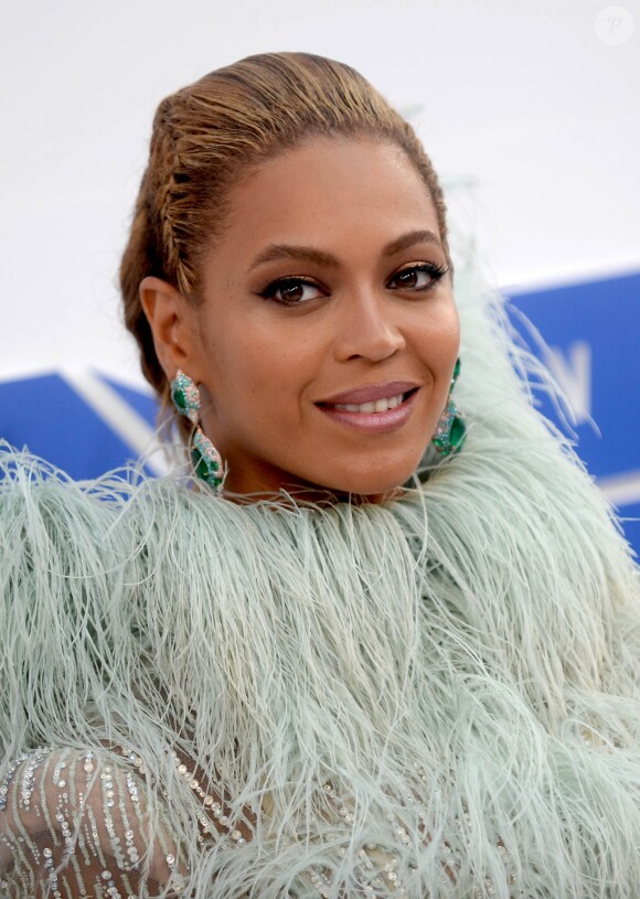 Beyoncé Knowles à la soirée des MTV Video Music Awards 2016 au Madison Square Garden de New York, le 28 aout 2016.