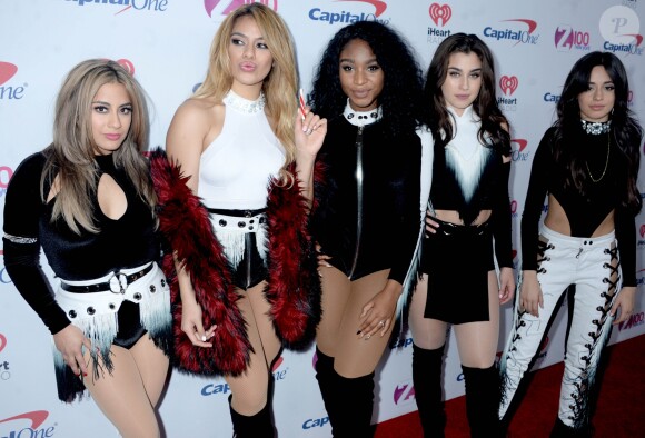 Le groupe Fifth Harmony (Ally Brooke, Dinah Jane Hansen, Normani Kordel, Lauren Jauregui et Camila Cabello) à la soirée Z100's Jingle Ball 2016 à New York, le 11 novembre 2016