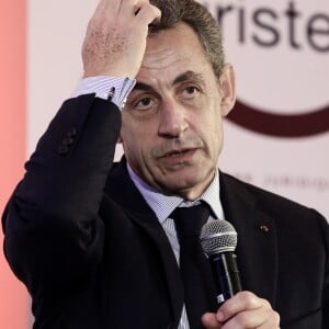 Nicolas Sarkozy participe à une rencontre-débat organisée par le Club des Juristes sur le thème "Réformer l'état et la justice" à Paris, le 17 novembre 2016. © Stéphane Lemouton/Bestimage