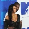 Kanye West et sa femme Kim Kardashian - Photocall des MTV Video Music Awards 2016 au Madison Square Garden à New York. Le 28 août 2016.