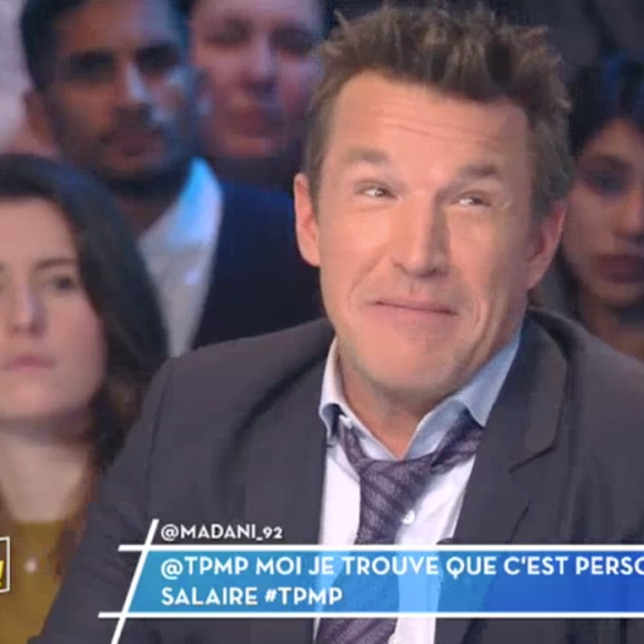 Benjamin Castaldi révèle que le salaire de Sandrine Quétier pour "Danse avec les stars" n'est pas si élevé. Emission "Touche pas à mon poste", lundi 2 janvier sur C8.