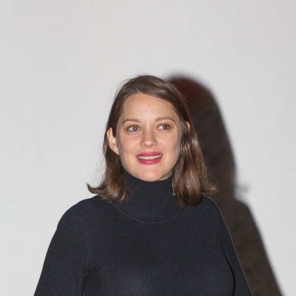 Exclusif - Marion Cotillard, enceinte, à l'avant-première de "Rock'n Roll" au cinéma Kinepolis à Lomme, le 4 Janvier 2017. © Stéphane Vansteenkiste/Bestimage