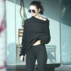Exclusif - Kendall Jenner fait du shopping avec des amis à Hollywood le 12 décembre 2016