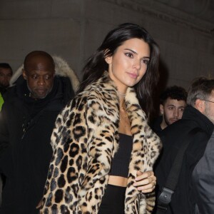 Kendall Jenner à la sortie du Grand Palais après le défilé Victoria's Secret 2016 à Paris, France le 30 novembre 2016. © Agence/Bestimage