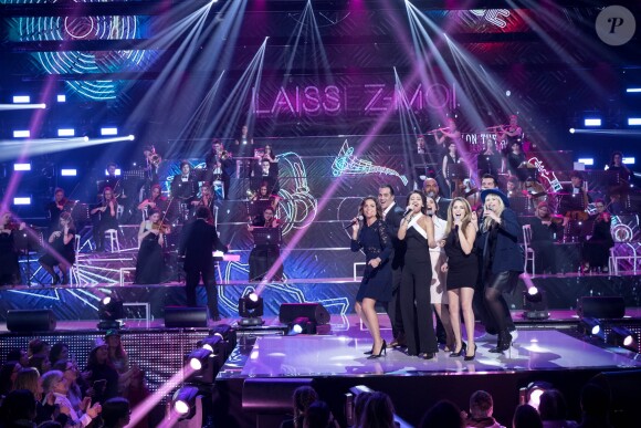 Exclusif - Les chanteurs de la Star Academy Saison 4 (Karima Charni, Hoda Sanz, Mathieu Johann, Tina Tictone, Lucie Bernardoni, Sofiane Tadjine-Lambert, Francesca Antoniotti, Enrique Toyos) - Emission hommage à "Grégory Lemarchal, 10 ans après l'histoire continue" au Zénith de Paris et retransmis en direct sur TF1 le 7 janvier 2017. © Cyril Moreau/Bestimage