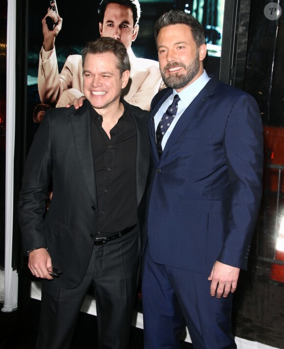 Ben Affleck, Matt Damon - Avant-première du film "Live By Night" ("Ils vivent la nuit") au Chinese Theatre à Hollywood, Los Angeles, le 9 janvier 2017.