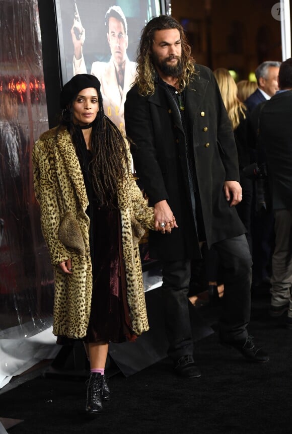 Lisa Bonet et son mari Jason Momoa - Avant-première du film "Live By Night" ("Ils vivent la nuit") au Chinese Theatre à Hollywood, Los Angeles, le 9 janvier 2017.
