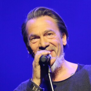 Florent Pagny - 21ème édition des Talents France Bleu en direct des Folies Bergère à Paris le 3 novembre 2016. © CVS/Bestimage