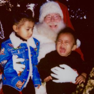 North et Saint West rencontrant le Père Noël sur une nouvelle photo publiée sur le site internet officiel de Kim Kardashian (janvier 2017).