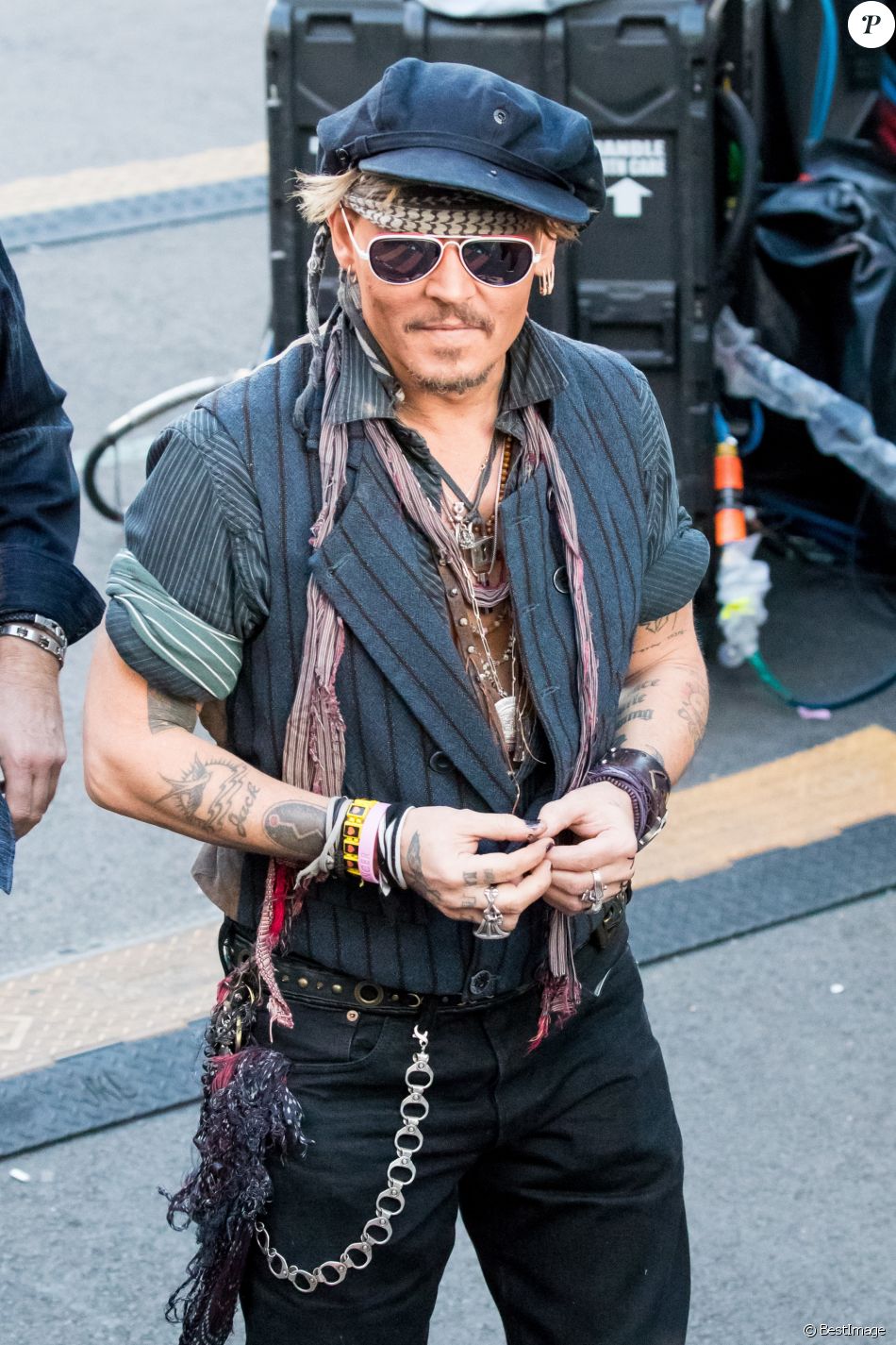 Johnny Depp - Johnny Depp Et Alice Cooper En Concert Sur L'émission ...