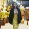 Exclusif - Olivia Munn très décolletée dans la rue à New York le 18 janvier 2017.