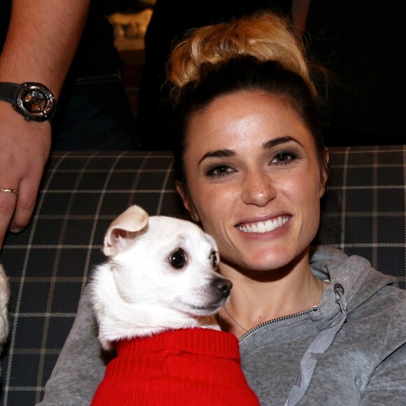 Exclusif - Capucine Anav - Les chroniqueurs de "Touche pas à mon poste" (TPMP) tournent "TPMP fait du ski" à Montgenèvre dans les Hautes-Alpes le 17 décembre 2016. Le tournage s'est déroulé du 16 au 19 décembre 2016. L'émission, présentée par Cyril Hanouna, sera diffusée le vendredi 20 janvier sur C8 à 21h00 pour un prime exceptionnel en direct. © Dominique Jacovides / Bestimage