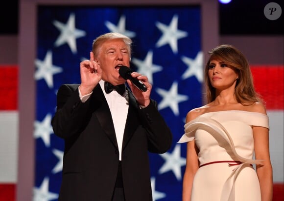 Le 45e président des Etats-Unis Donald Trump et son épouse Melania lors du bal de l'investiture à Washington le 20 janvier 2017