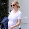 Exclusif - Amanda Seyfried enceinte à la sortie d'une maison à Beverly Hills, le 21 janvier 2017